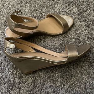 Heel/wedges